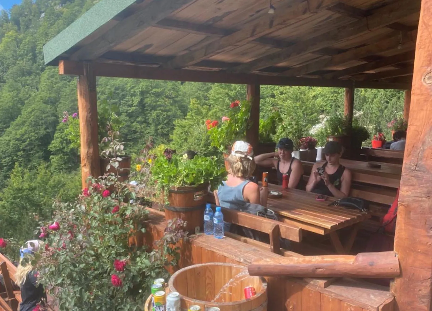 Rupa Guest House ثيث