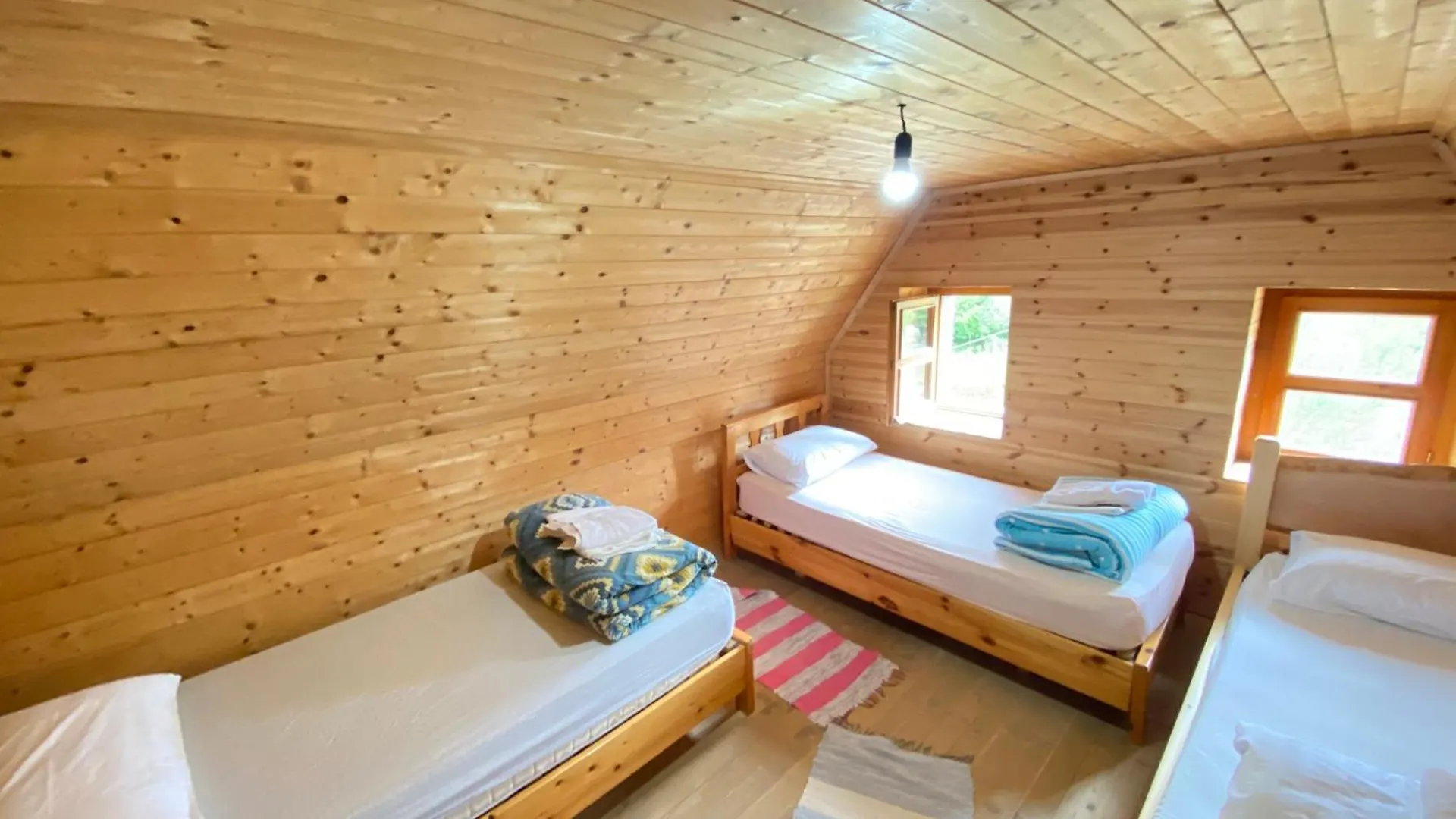 Rupa Guest House Theth Albania